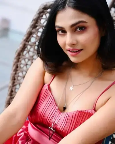 Escort Service Sawayajpur